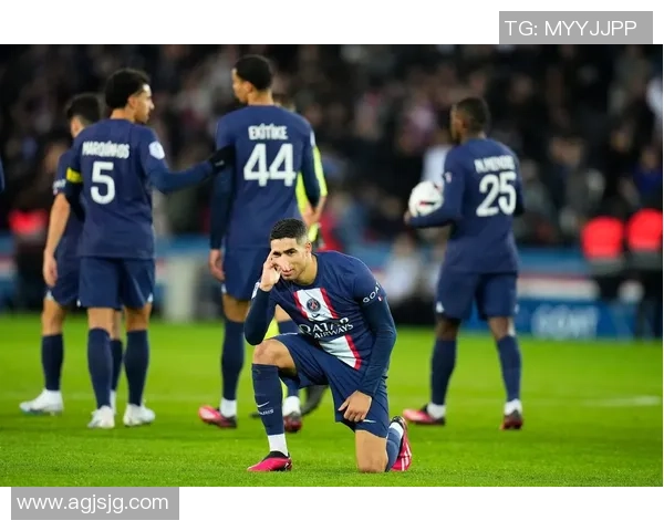 英超激战曼城险胜巴黎圣日耳曼乌龙球成比赛转折点引发热议